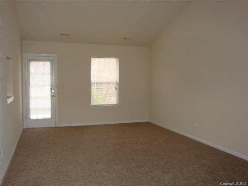 Property image 2 at 5530 Stone Bluff Court, Charlotte, NC 28214