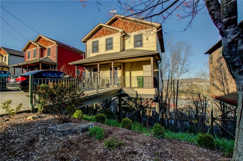 Property image 2 at 12 Grandview Drive, Asheville, NC 28806