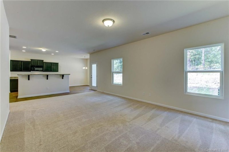 Property image 2 at 1128 Doby Springs Drive, Charlotte, NC 28262