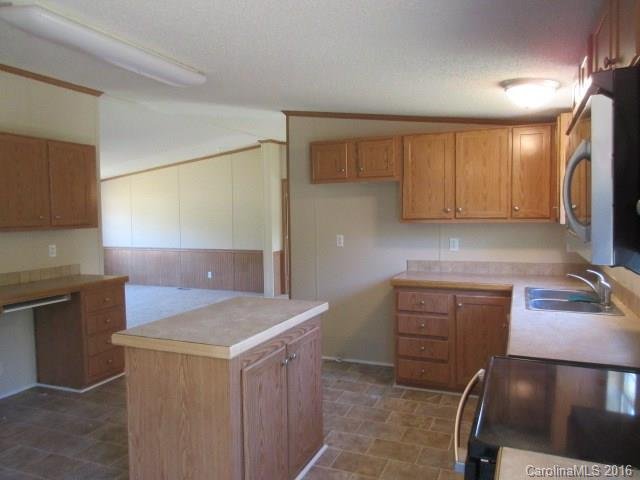 Property image 4 at 706 Sidney Cornwell Court, Catawba, SC 29704