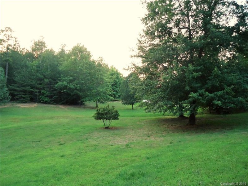 Property image 4 at 540 Crown Court, Richburg, SC 29729