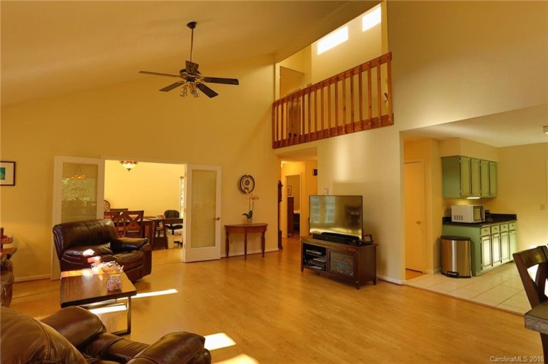 Property image 5 at 3437 Hebron Road, Hendersonville, NC 28739