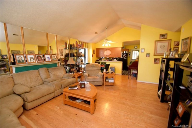 Property image 2 at 8416 Quarry Road, Charlotte, NC 28212