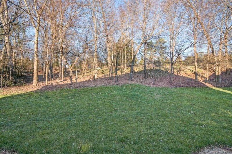 Property image 3 at 10448 Misty Ridge Lane, Charlotte, NC 28277