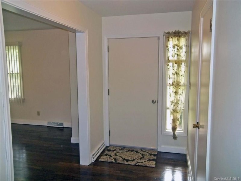 Property image 2 at 145 Rugby Forest Lane, Hendersonville, NC 28791