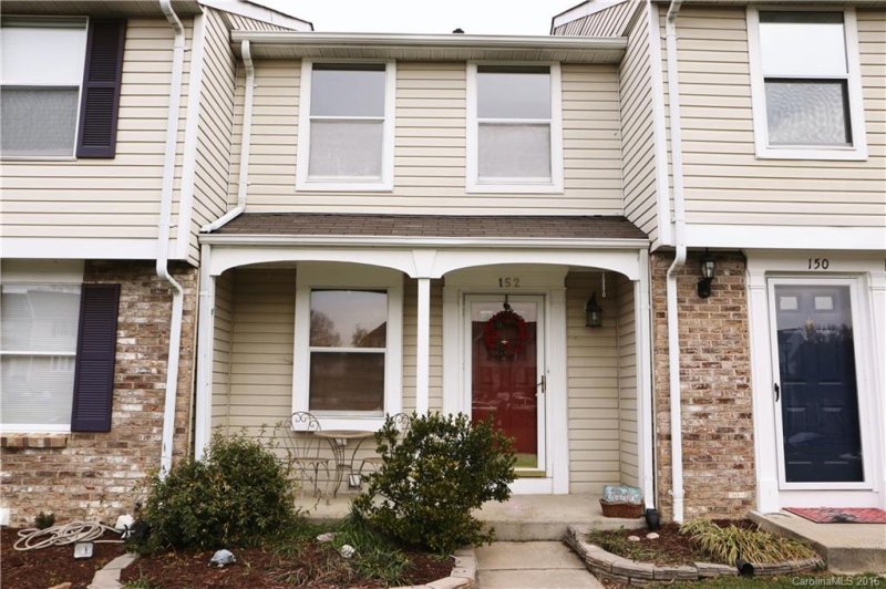 152 Water Oak Drive