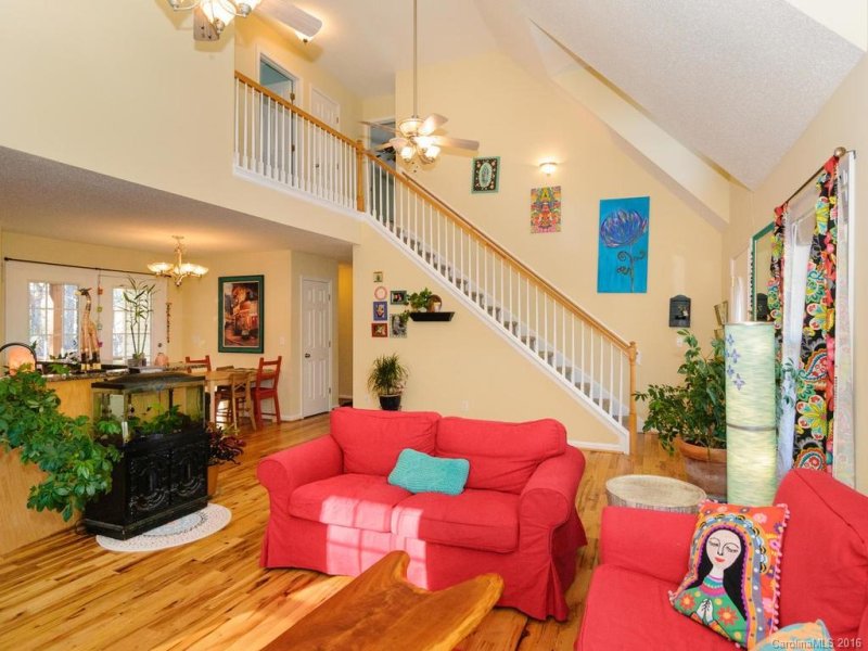 Property image 5 at 17 Grove Garden Avenue, Candler, NC 28715