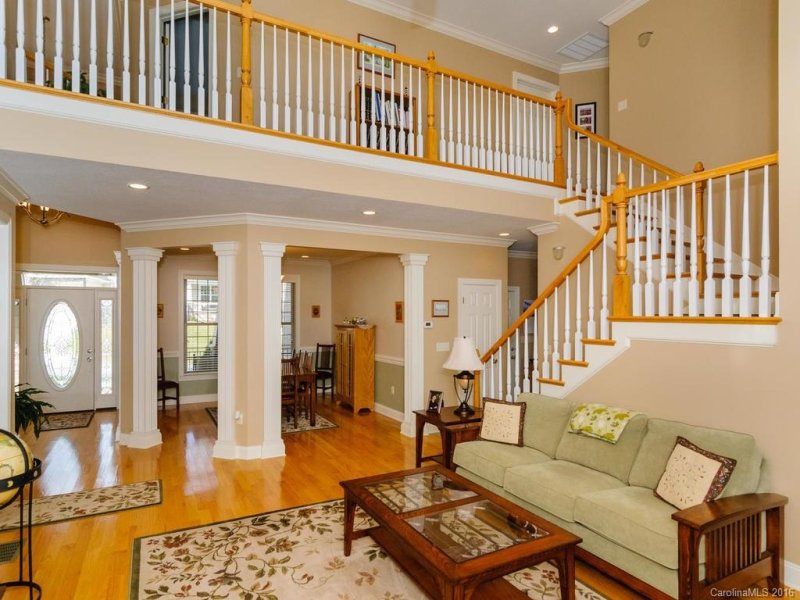 Property image 4 at 61 Ledgestone Drive, Fairview, NC 28730