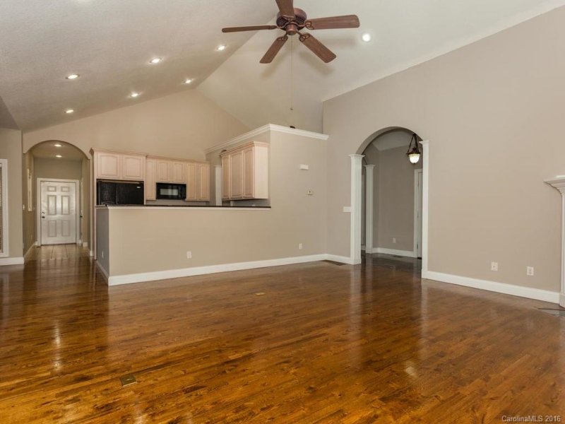 Property image 3 at 24 Helen Holcombe Way, Candler, NC 28715