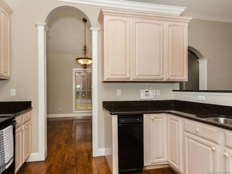 Property image 5 at 24 Helen Holcombe Way, Candler, NC 28715