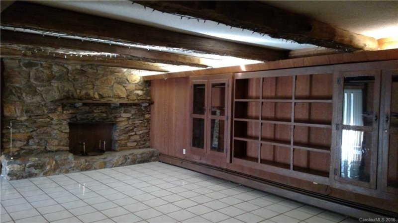 Property image 3 at 614 S Carolina Avenue, Statesville, NC 28677