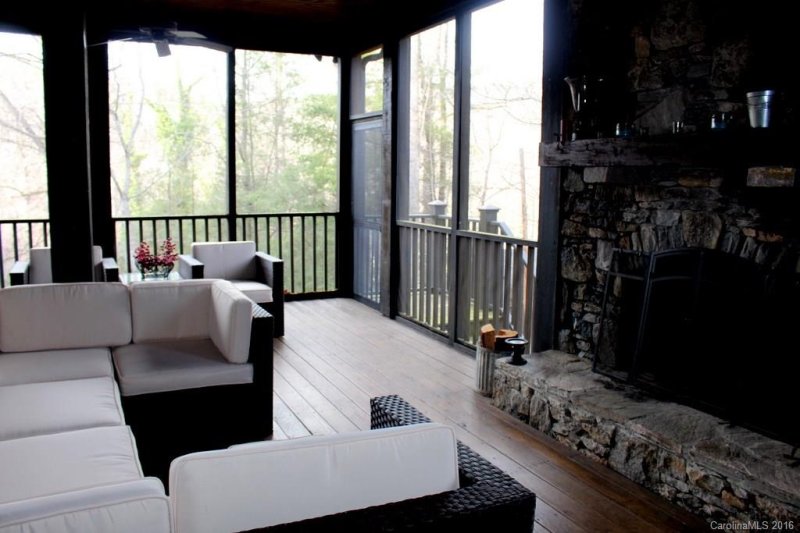 Property image 5 at 471 Chestnut Hill Loop, Gerton, NC 28735