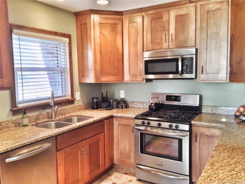 Property image 3 at 187 Crestview Street, Rutherfordton, NC 28139