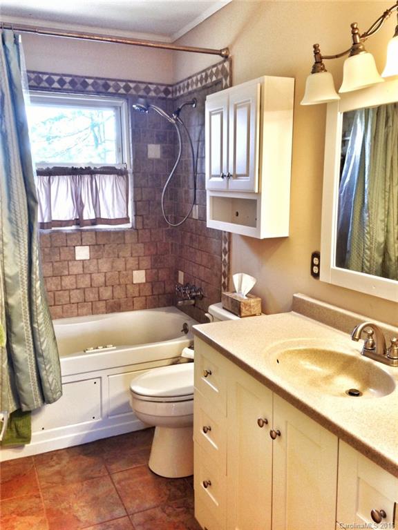 Property image 5 at 187 Crestview Street, Rutherfordton, NC 28139