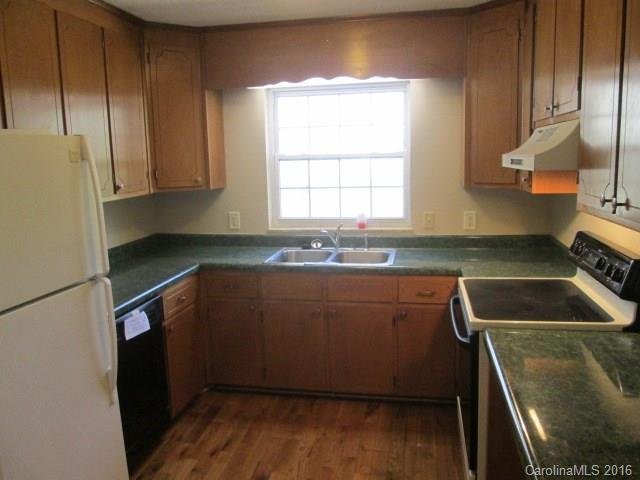 Property image 5 at 28 Capri Lane, Hendersonville, NC 28791