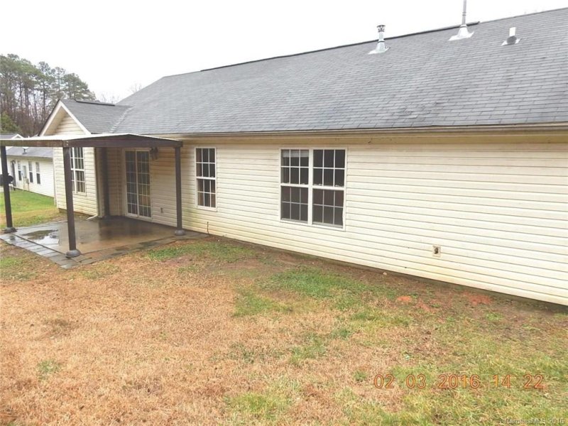 Property image 3 at 321 Touch Me Not Lane, Charlotte, NC 28216
