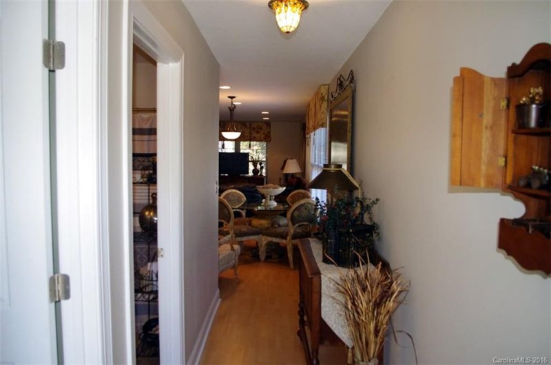 Property image 4 at 234 C Wash Creek Drive, Hendersonville, NC 28739