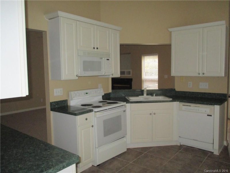 Property image 5 at 1576 Cambridge Heights Place, Concord, NC 28027