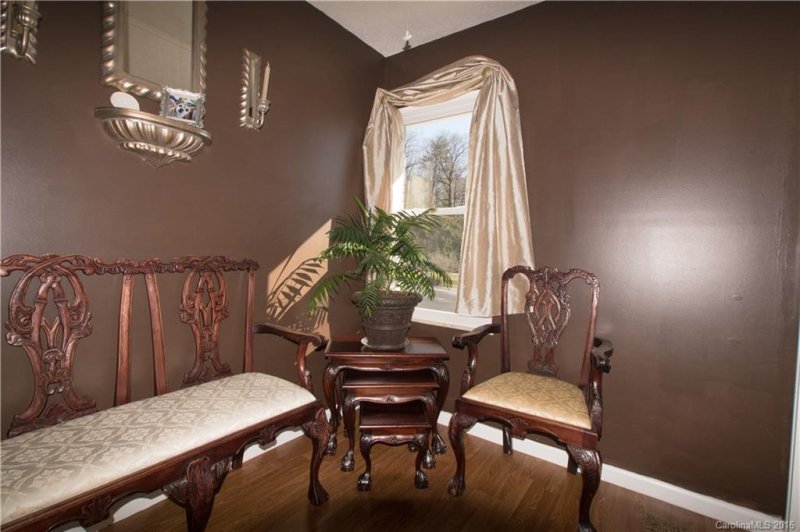 Property image 4 at 40 Capri Lane, Hendersonville, NC 28792