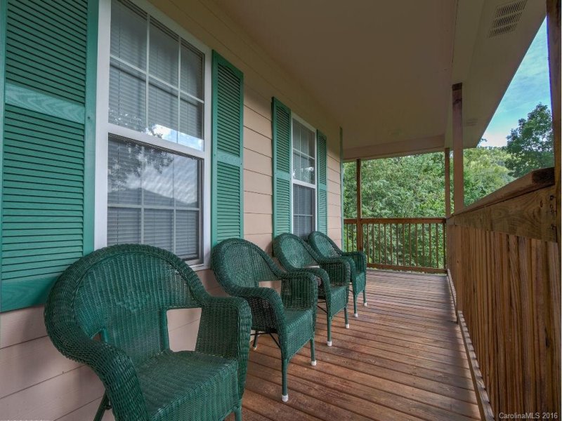 Property image 4 at 32 Stumpy Oak Road, Sylva, NC 28779