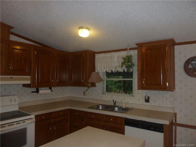 Property image 5 at 924 Sentinal Oak Drive, Clover, SC 29710