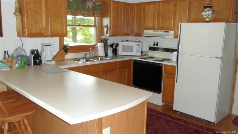 Property image 3 at 27 Osceola Trail, Maggie Valley, NC 28751