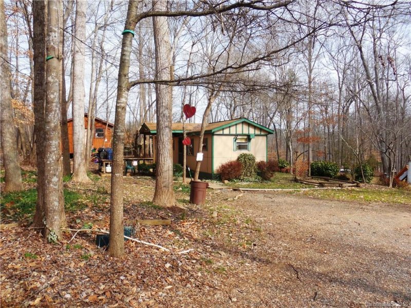 1071 Love Valley Road