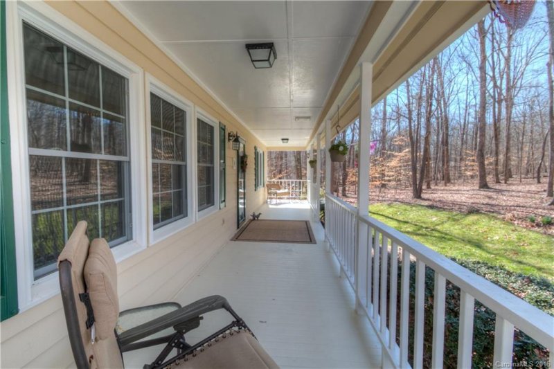 Property image 2 at 124 Canterbury Lane, Weddington, NC 28104