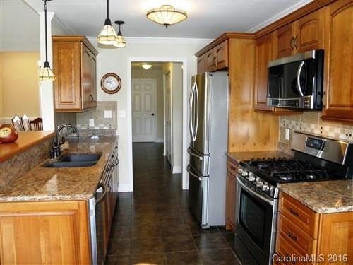 Property image 4 at 82 Franklin Lane, Taylorsville, NC 28681