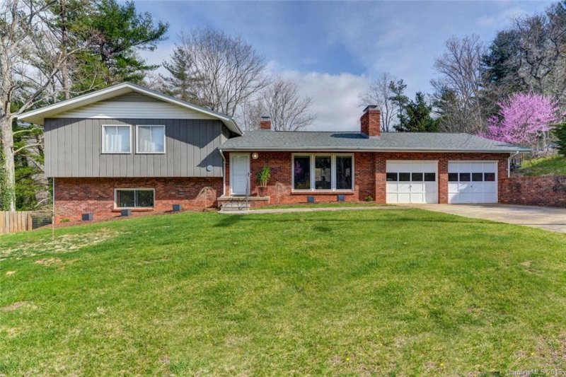 Property image 2 at 42 Mountainbrook Road, Asheville, NC 28805