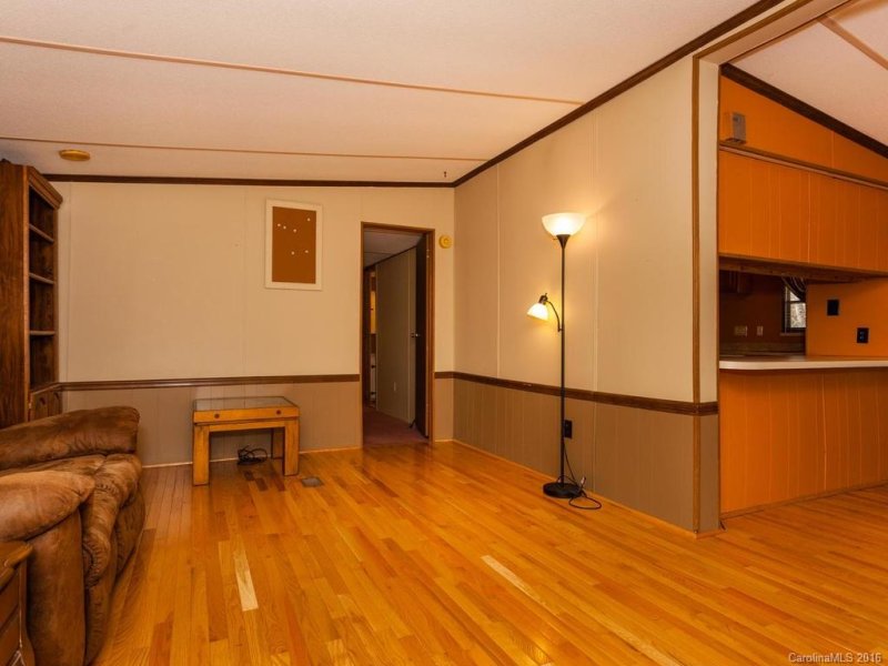 Property image 5 at 187 Fox Ridge Drive, Hendersonville, NC 28739