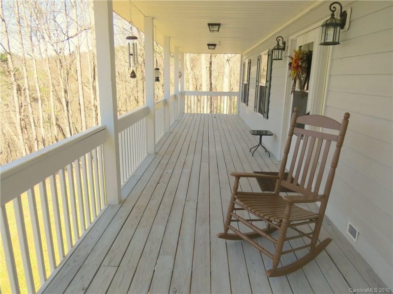 Property image 4 at 180 Sassafras Lane, Cedar Mountain, NC 28718