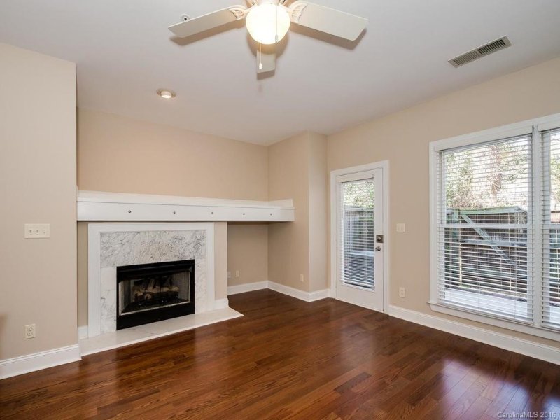 Property image 5 at 1051 Park West Drive, Charlotte, NC 28209