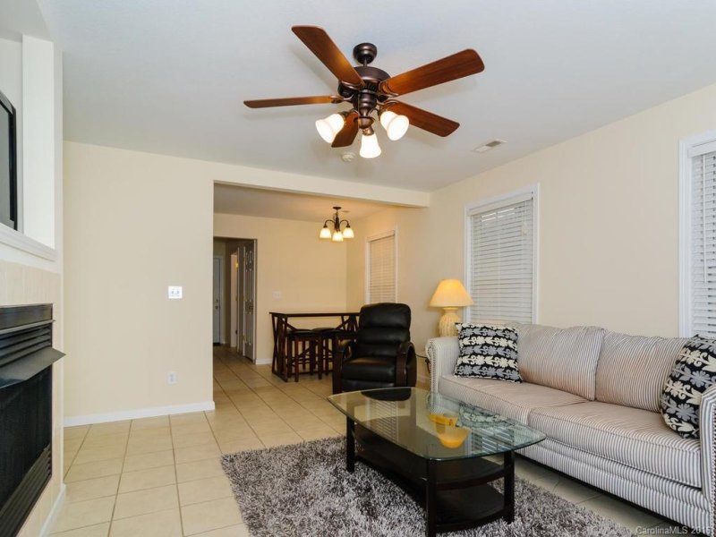 Property image 4 at 102 Rotunda Circle, Asheville, NC 28806