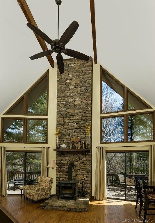 Property image 4 at 19 Mountain Brook Drive, Candler, NC 28715