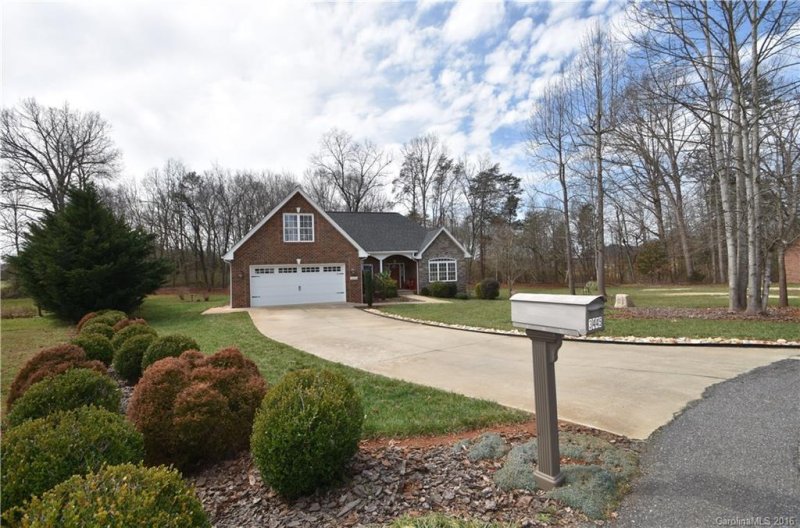 Property image 2 at 3445 Sourwood Court, Lincolnton, NC 28092