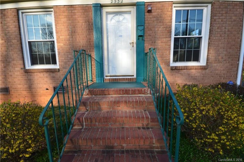 Property image 2 at 2532 Pinestream Drive, Charlotte, NC 28216