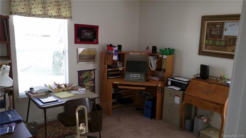 Property image 4 at 404 N Woodfield Court, Hendersonville, NC 28791