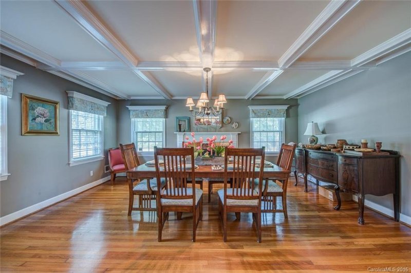 Property image 3 at 1102 Cumberland Avenue, Gastonia, NC 28054