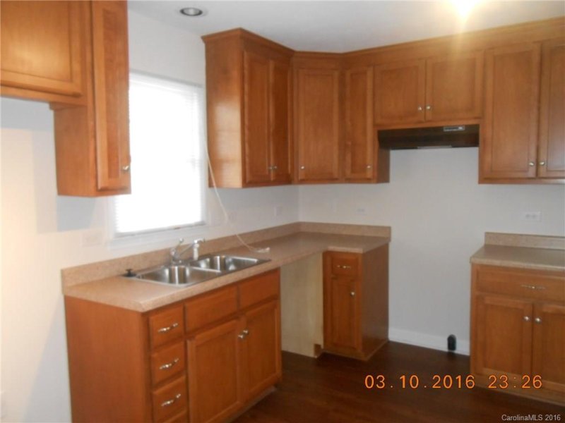 Property image 4 at 2020 Lasalle Street, Charlotte, NC 28216