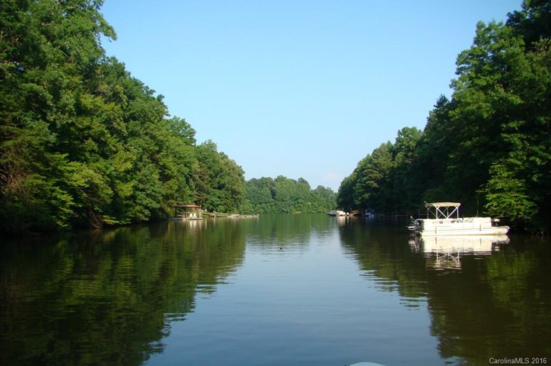 Property image 3 at 7680 Long Bay Parkway, Catawba, NC 28609