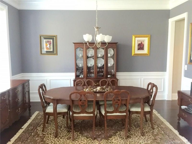 Property image 4 at 7440 Edenbridge Lane, Charlotte, NC 28226