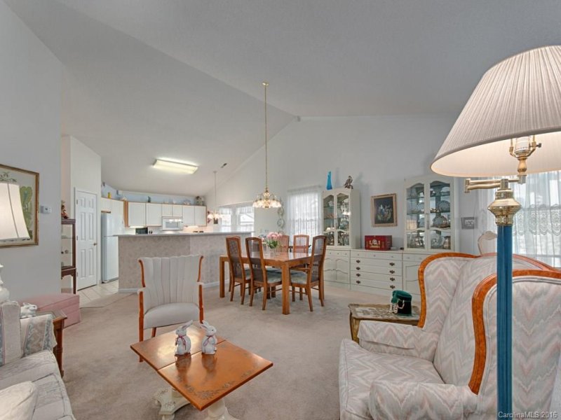 Property image 2 at 16 Tisha Lane, Hendersonville, NC 28739