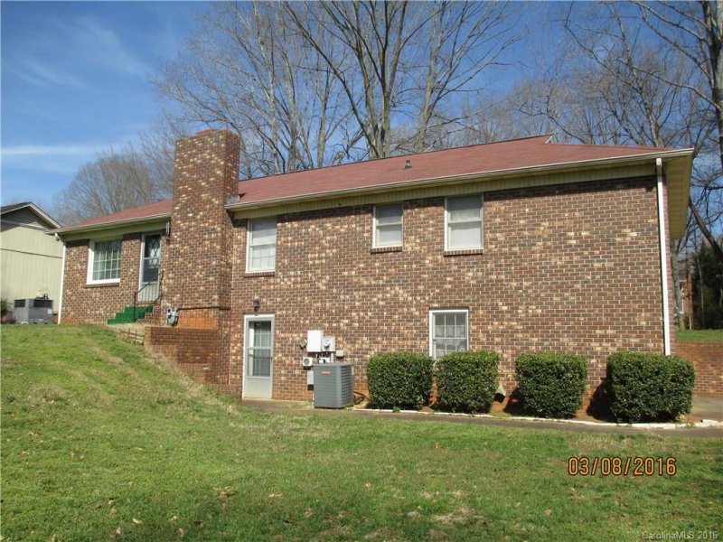 Property image 3 at 1012 Caldwell Circle, Shelby, NC 28021