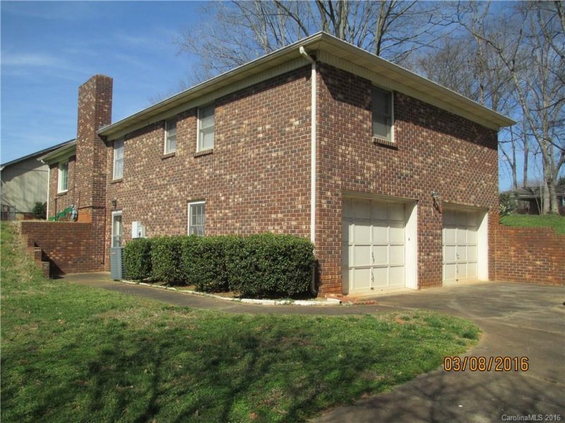 Property image 5 at 1012 Caldwell Circle, Shelby, NC 28021