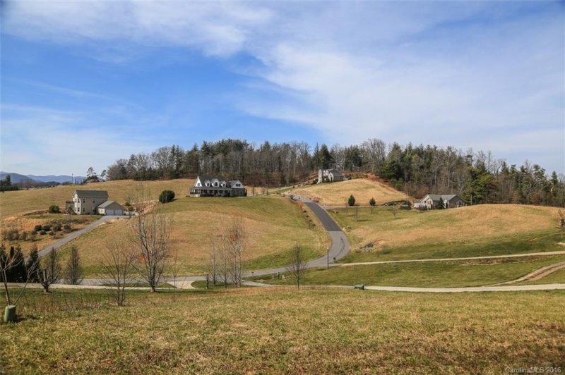 Property image 5 at 20 Lawson Ridge, Leicester, NC 28748