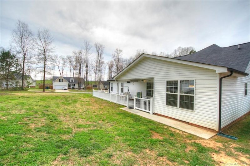 Property image 4 at 2000 Larkspur Lane, Wingate, NC 28174