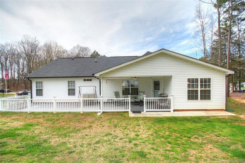 Property image 5 at 2000 Larkspur Lane, Wingate, NC 28174