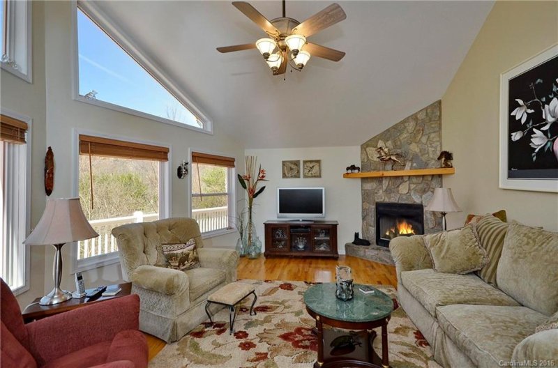 Property image 4 at 15 Destination Drive, Waynesville, NC 28786