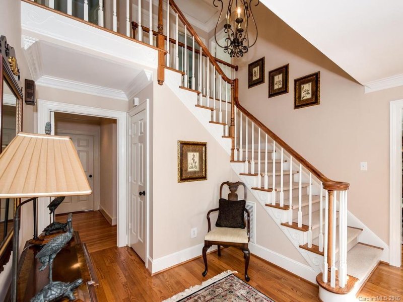 Property image 4 at 7033 Erin Court, Charlotte, NC 28210